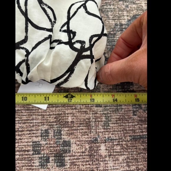 ASTR The Label Cecile sleeveless top - Picture 8 of 11